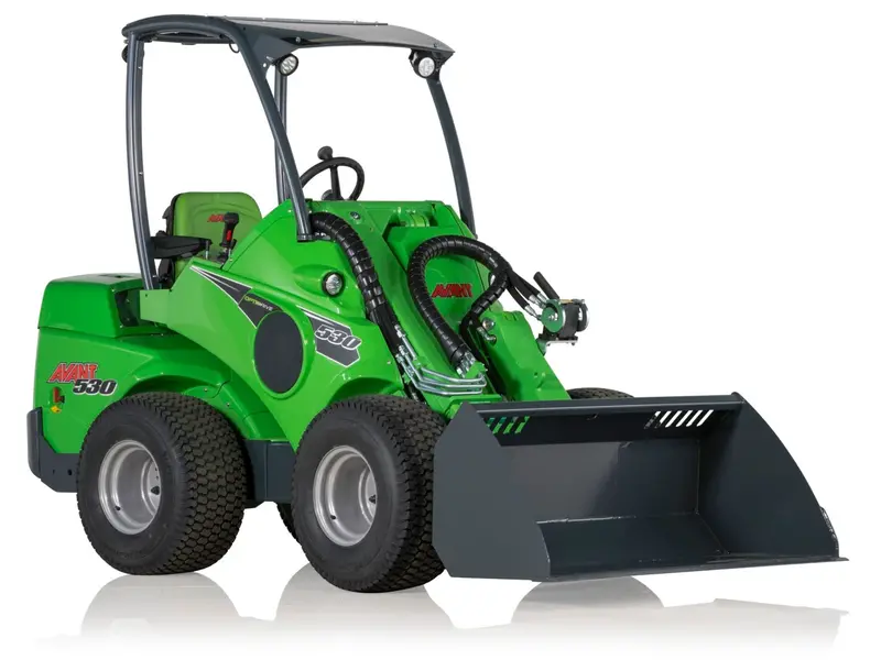 Avant 528 Articulating Mini Loader With Multi-Function Capability 1