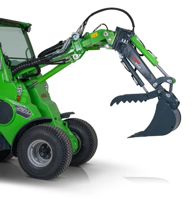 Avant A36822 Compact Mini Digger 1