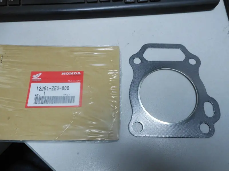 Honda Cylinder Head Gasket (V-Twin Engine) – Part 12251-Ze2-800 1