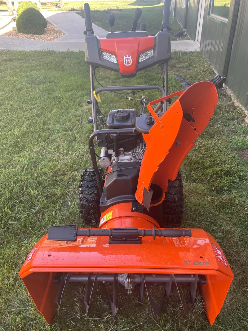 Husqvarna St227P Two-Stage Snow Blower – Previously Owned – Inventory #8372 1