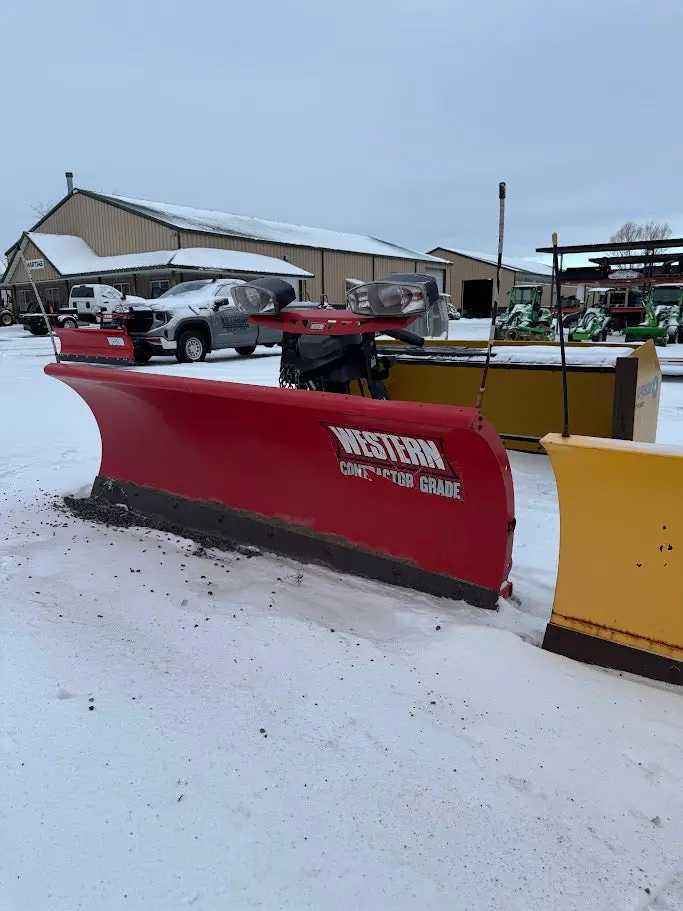Refurbished Western 8-Foot Pro Plus Snowplow Blade – Stock #8505 1