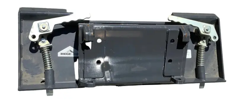 Ridgeline Offset Avant-To-Skid-Steer Adapter – Sao80 1