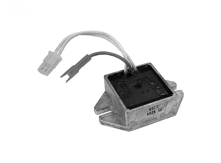 Rotary Voltage Regulator – Compatible With Select Rotary Mowers, Part 9204 1
