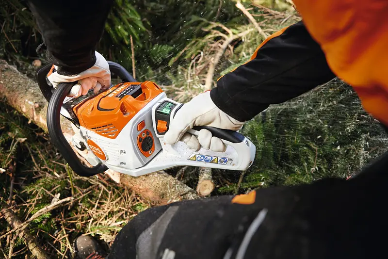 Stihl Msa 300 Professional Cordless Chainsaw – High-Torque 36V System 1